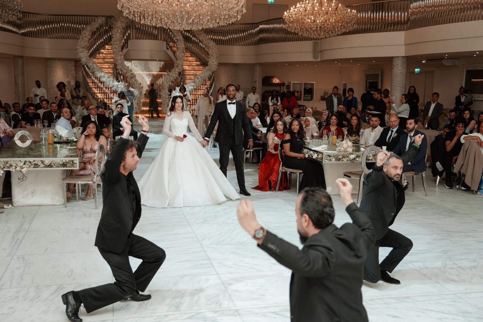 Zeybek performance at a wedding